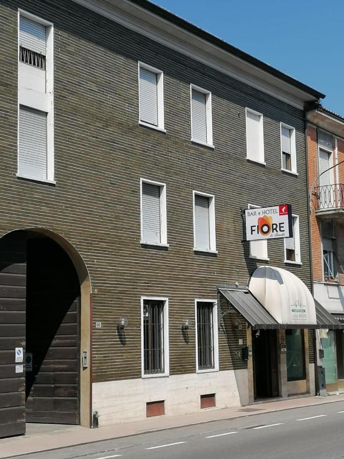 Hotel Fiore & Fiocchi Podenzano Exterior photo